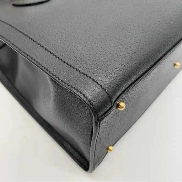 Vintage Gucci Bamboo Black Leather HandBag “Diana bag” inside is clean - Picture 11 of 17